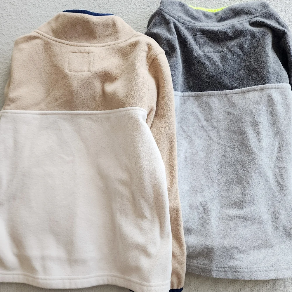 Oshkosh Size 7/8 Fleece Quarter‎ Zip Sweaters